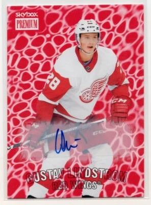 2020-21 Metal Universe Skybox Premium Prospects Star Auto Rubie PP34 Lindstrom - Image 1 of 2