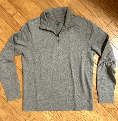 J. Suéter Pequeño Crew Para Hombres Manga Larga Gris Claro Ligero 1/4 Cremallera Cuello Simulado Foto 1 de 4