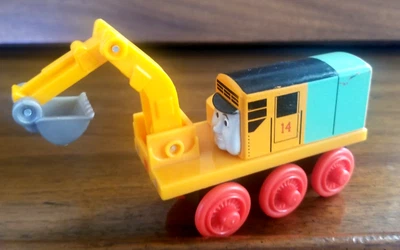 Thomas & Friends Ferrocarril de Madera Oliver the Orange Excavadora CDK37 ¡Tanque de Tren Usado en Excelente Condición! Foto 1 de 4