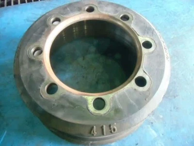 ISUZU Forward 2011 LKG-FTR90S2 Front Brake Drum 1423154150 [Used] [PA04517096] - Image 1 of 4