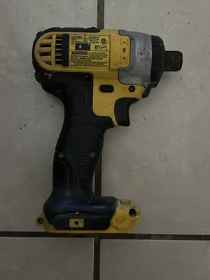 Dewalt DCF885 20V 1/4 in. Impact Driver; Tool Only - Image 1 of 2