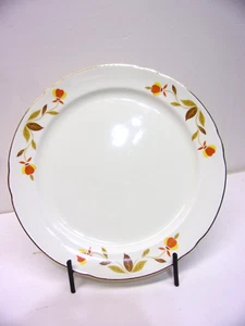Hall Jewel Tea Autumn Leaf pattern 9 1/8" Plate - Picture 1 of 1