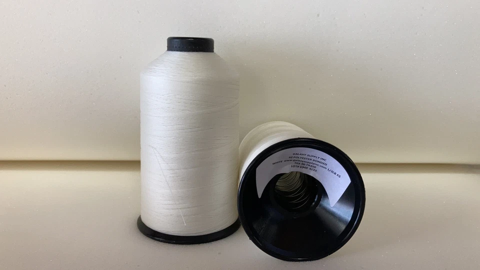 Upholstery Thread Tex 90 Polyester, 8oz  Black / White 10% Off for 3   15% for 4 - Image 1 of 1
