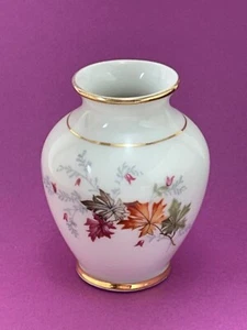 Small Vase - Plankenhammer Floss Bavaria Germany - Leaves & Flowers w Gold Trim - Picture 1 of 11