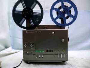 Fully Automatic Optical Magnetic Sound 8mm Projector Fujicascope SD-AUTO w/Box - Picture 1 of 8
