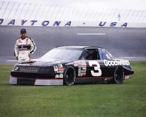 Nascar Legend DALE EARNHARDT Daytona 500  - 8" x 10" Photo Print - Picture 1 of 1