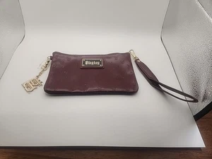 Handgelenktasche Clutch weinrot burgunderrot tiefrot Geldbörse Münze Handy Kartenriemen Playboy Neu mit Etikett - Bild 1 von 6