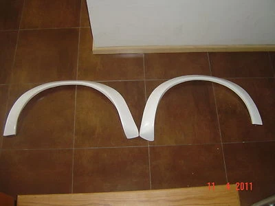 1967-1968 FORD MUSTANG ELEANOR REAR FENDER FLARES - Image 1 of 4