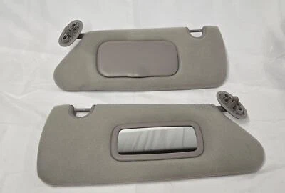 2006-2007 Chrysler Town & Country Interior Overhead LH & RH Sun Visor SET Assy. Foto 1 de 4