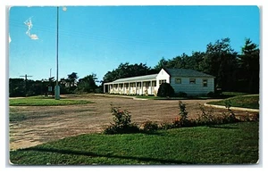 Postal de Pine Lodge Motel en Westerly Rhode Island - Imagen 1 de 2