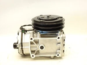 AC Compressor York for Freightliner Peterbilt kenworth - 2502459C91 48825195 - Picture 1 of 7