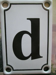 Hausnummer Emaille Zusatz   c d  schwarz Buchstabe weißer Hinterg 4cm x 6cm - Picture 1 of 4