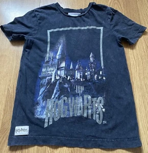 George Boy’s Grey Harry Potter Themed Short Sleeved T-Shirt Age 6-7 years - Picture 1 of 8