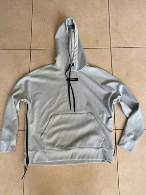 ON CLOUD Focus TECH Women's Hoodie Size MEDIUM M Green Sweatshirt - Image 1 of 4