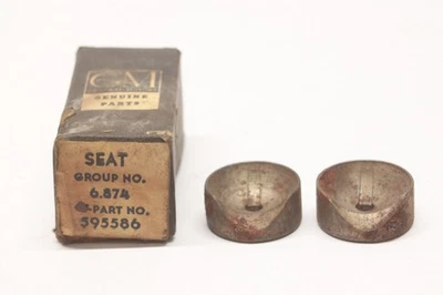 Lote de 2 NOS 1938-62 Chevrolet Passenger Car Steering Ball Seat GM 595586 Foto 1 de 4