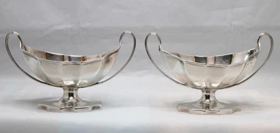 一对乔治三世纯银盐 HENRY CHAWNER HM 伦敦 1791 — 第 1/4 张图片