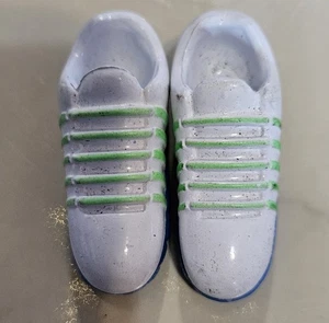 Vintage Ken Puppenschuhe Paar Sneaker Barbie - Bild 1 von 3