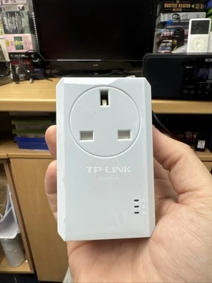 TP-Link AV500 Powerline Adapter mit AC Pass Through TL-PA451 - Bild 1 von 4