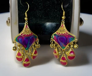 Vintage Berebi Earrings Pierced Bohemian Moroccan Dangle Pink Purple Enamel Gold - Picture 1 of 6