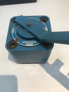 PARKER HANNIFIN, TELEDYNE REPUBLIC VALVOLA SELETTORE LO-TORQ F8143E-16HS2V - Foto 1 di 2
