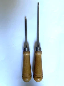 2 herramientas de destornilladores de hoja plana con mango de madera vintage - Imagen 1 de 4