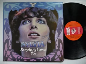 SYLVIA VRETHAMMAR Somebody Loves You LP 1976 UK EX+ AUTOGRAPH / SIGNED - Imagen 1 de 3