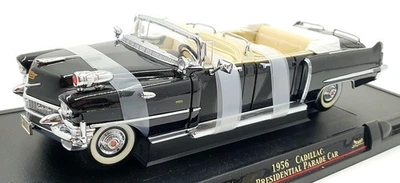 Road Signature 1/24 Scale 24038 - 1956 Cadillac Presendential Parade Car - Image 1 of 4