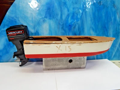 Motor fueraborda barco Nylint MERCURY 3.0 (funciona) madera kit modelo a batería Foto 1 de 4