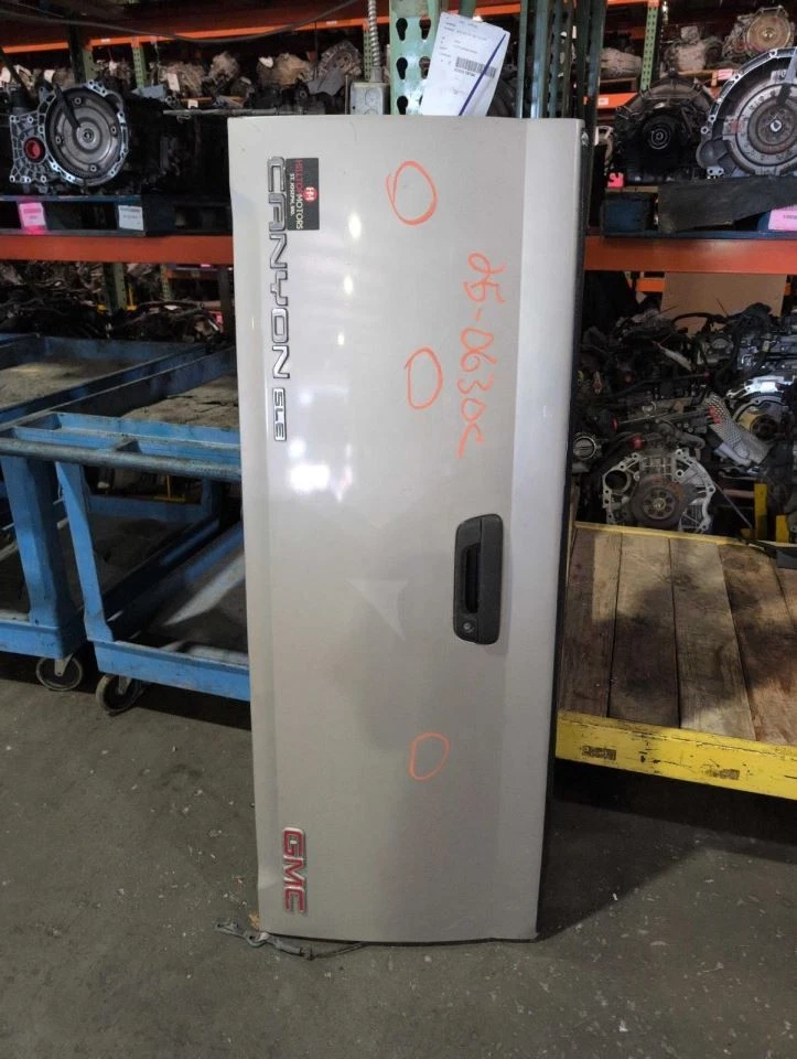 Trunk/Hatch/Tailgate Thru 1/27/08 Fits 04-08 CANYON 1061350 Foto 1 de 1