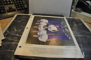 Montreal alouettes team staff 1981 Dimanche Derniere Heure Newspaper Insert Phot - Bild 1 von 12