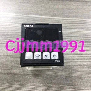 1PC New Omron Thermostat E5CSV-R1T - Picture 1 of 3