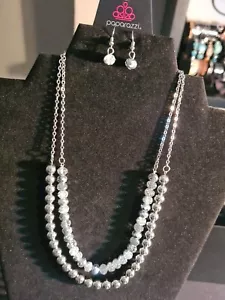 PAPARAZZI COLOR OF THE DAY SILVER BEADS NECKLACE W/MATCHING EARRINGS NWT - Picture 1 of 3