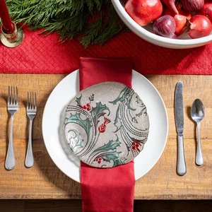 Joyful Traditions Plate Glass Holly and Berries Salad Plate, 8.25" - Imagen 1 de 2