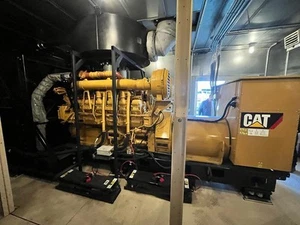 1500kW Caterpillar 1500SC2 Generator - 3512C Engine w/ 5000 Gal Tank 200 Hours - Picture 1 of 1