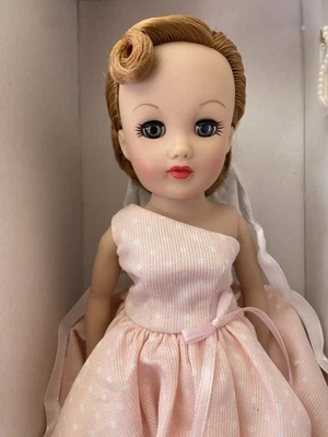 Tonner Revlon Perfectly Pink Fashion Doll Box Outfit Accessories NRFB - LE500 - Image 1 of 4