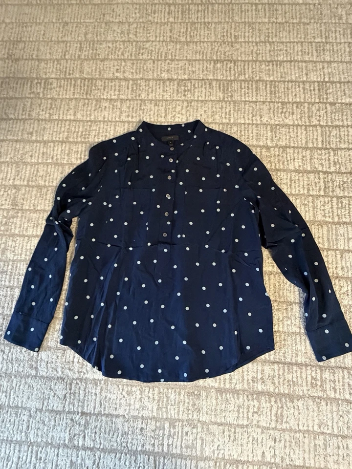 100% Silk J Crew Navy And White Polka Dot Button Up Size 4 - Image 1 of 4