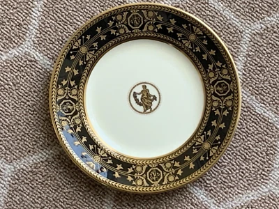 Wedgwood Astbury Black W4301 Raised Gold Greek Side Bread&Butter Plate 6.25" 1st - image 1 of 4