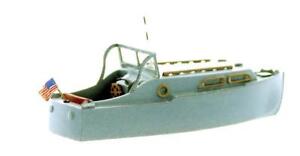 the CABIN CRUISER a Classic HO Scale Detailed Boat Kit