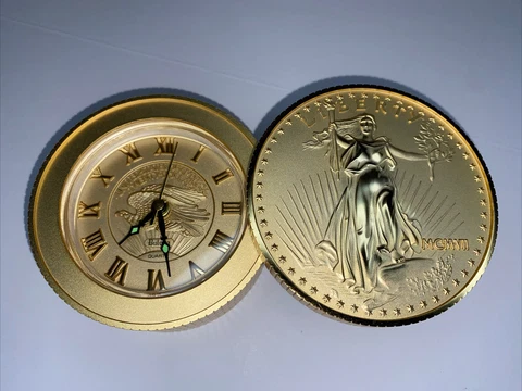 VTG Bulova Quartz 1907 Gold $20 Double Eagle Desk Alarm 85mm Clock 4RE713/ B0675 Cover