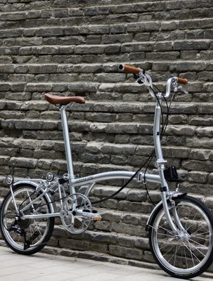 Cranston Silver R9 Max 9-Speed 16 inch Triple Fold Bicycle - Image 1 of 4