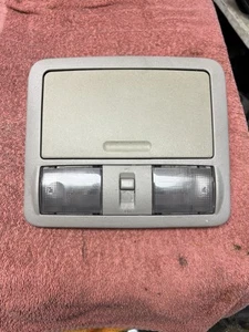 Xterra Frontier 2005-2013 gris consola superior mapa luces OEM 06 07 08 09 10 11 - Imagen 1 de 3