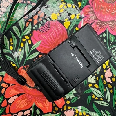 Chinon Bellami – 35mm Compact Film Camera (Black) - Image 1 of 4