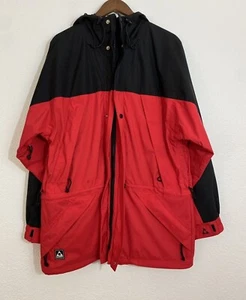 Gerry Gr. Medium rot schwarz leichte Jacke Reißverschlusstasche Kapuze wasserdicht Logo - Bild 1 von 11