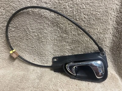 MANIJA DE PUERTA RR FORD F50B-5422038-AF 1995-02 LINCOLN CONTINENTAL PASAJERO USADO Foto 1 de 4