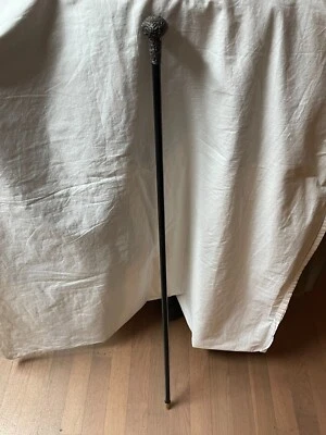 Bastón de madera antiguo con mango plateado y dorado Foto 1 de 4