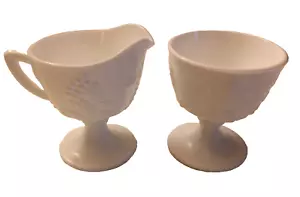 Milchglas Weinrebenmuster Creme & Zucker Set ~ GEBRAUCHT ~ weiße Trauben Vintage - Bild 1 von 14