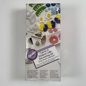 Wilton Flowers And More Design 35 pc Student Kit Course II New Old Stock - Picture 1 of 5