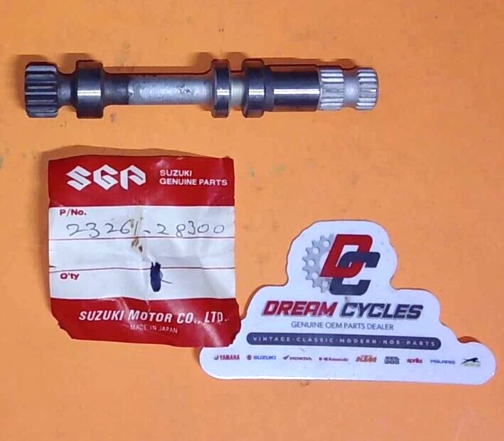 Nuevo de Lote Antiguo Suzuki TM100 TM125 TM100 RM125 Embrague Liberación Piñón 23261-28300 NUEVO OEM Foto 1 de 1