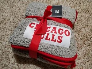 NUEVO Chicago Bulls Frosty Fleece Sherpa Blnket NBA Baloncesto 50 X 60 - Imagen 1 de 4