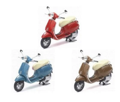 Newray Toys 57553 1:12 Scale fits Vespa - Primavera - Image 1 of 3
